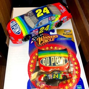 2 CAR SET 1/24 & 1/64 2000 Jeff Gordon DuPont 24 Chevrolet Die Cast Vintage
